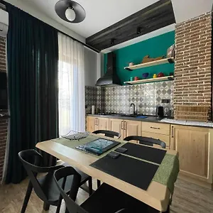 Cozy Centre Апартаменты Тбилиси