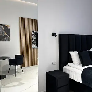 V21 Luxury , Budapest Hungary